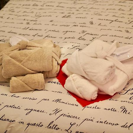 Bed Art Relaxing Suite - Appartamento Con Sauna Love Suite Gallery San Benedetto del Tronto Eksteriør bilde